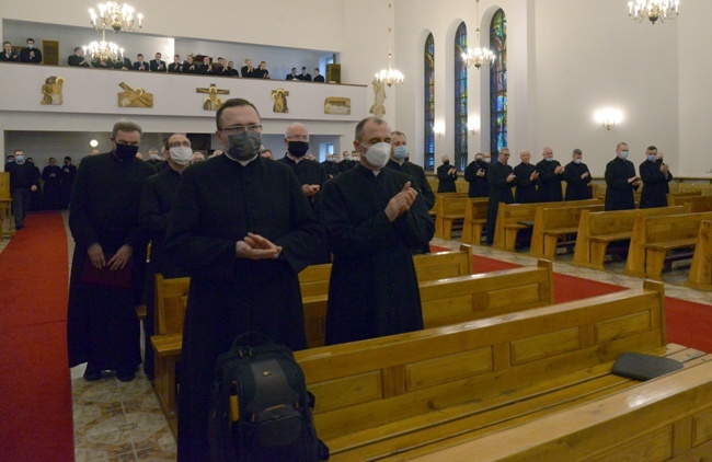 Papieskie przyjęcie rezygnacji bp. Henryka Tomasika