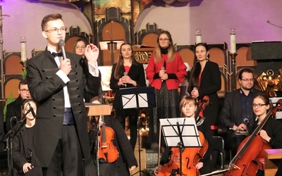 Koncert poprowadzi i dyrygować będzie Sebastian Niemczycki.