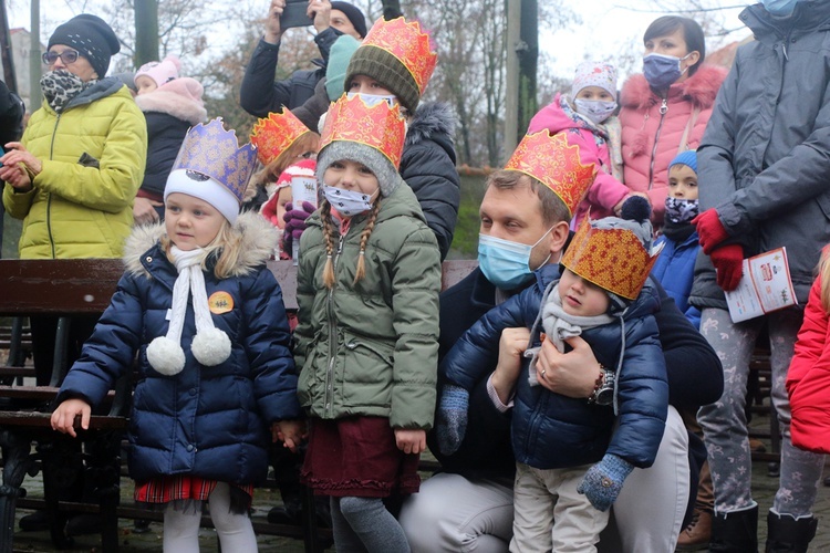 Uroczysty pokłon Trzech Mędrców we Wrocławiu-Leśnicy