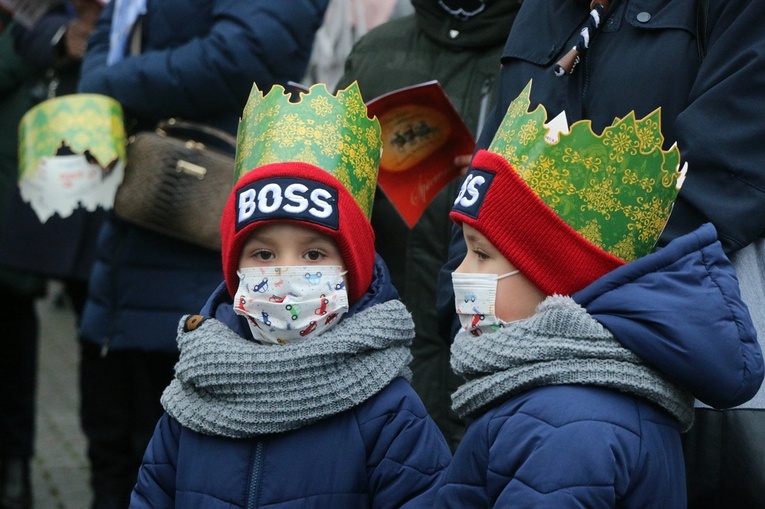 Uroczysty pokłon Trzech Mędrców we Wrocławiu-Leśnicy