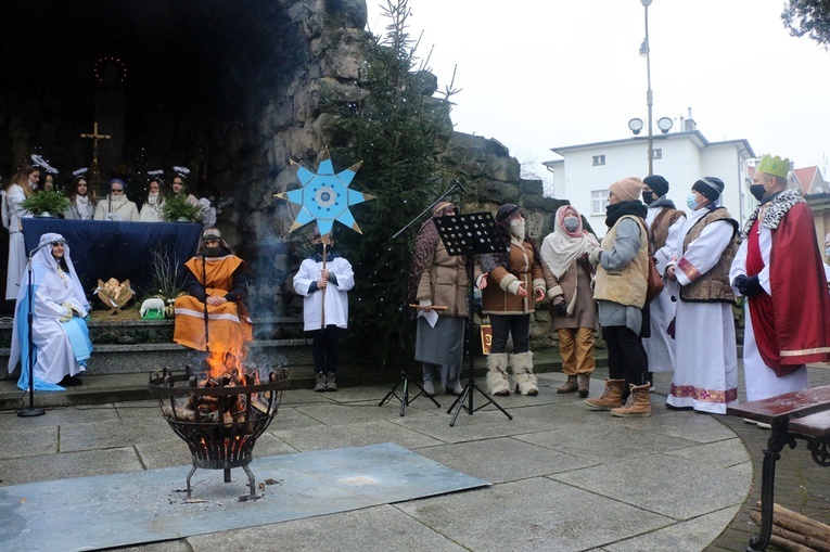 Uroczysty pokłon Trzech Mędrców we Wrocławiu-Leśnicy