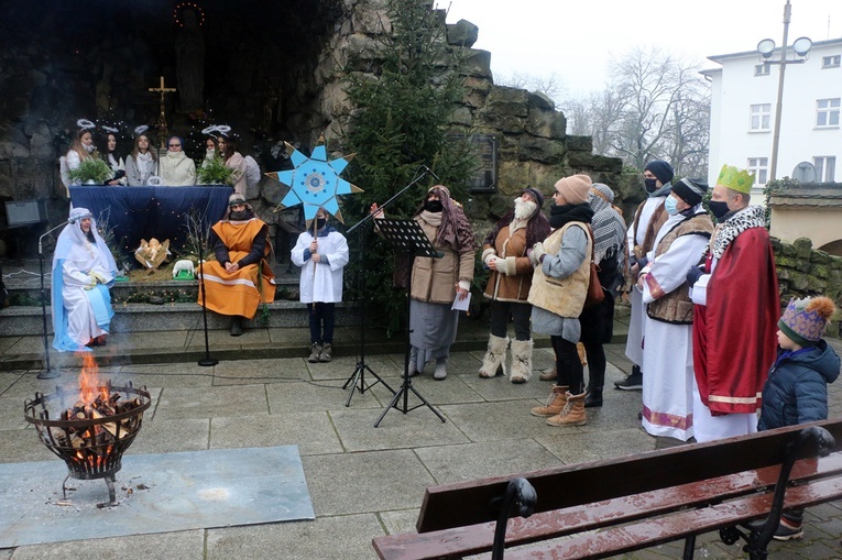 Uroczysty pokłon Trzech Mędrców we Wrocławiu-Leśnicy