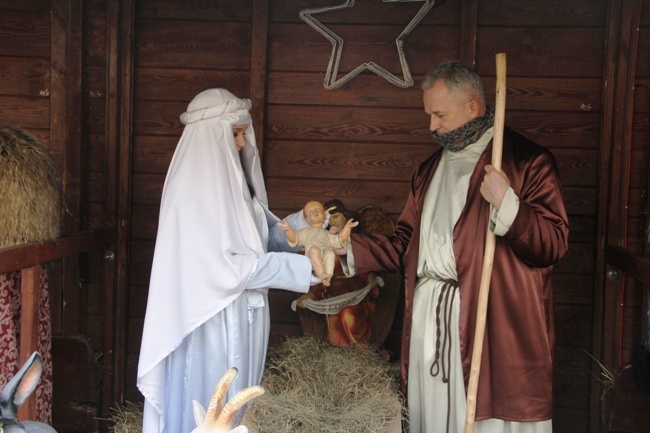 Żywa szopka w święto Trzech Króli