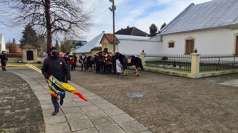 Orszak w Starym Sączu