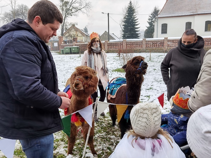 Trzej Królowie w Mrozowie 2021 czyli gra terenowa i kolędowanie