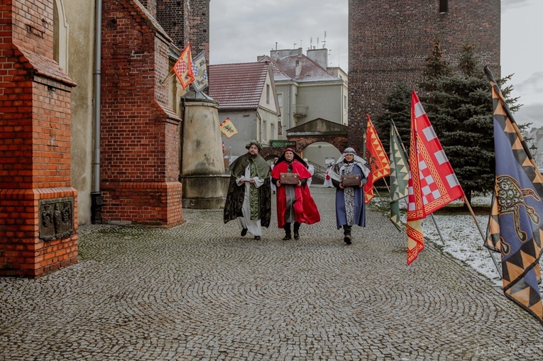 Trzej Królowie 2021 w Środzie Śląskiej