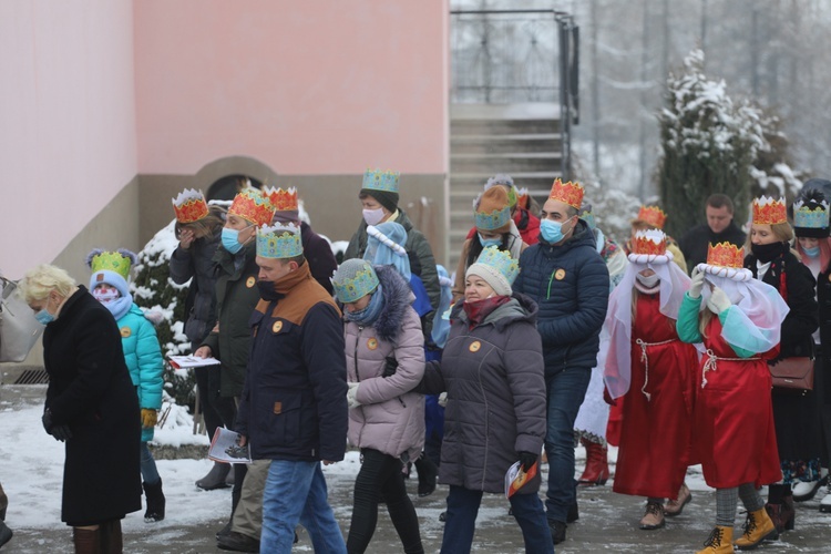 Orszak Trzech Króli w parafii w Ostrem-Twardorzeczce - 2021