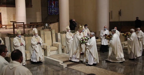 Archidiecezja. Abp Wiktor Skworc dziękuje za życzenia