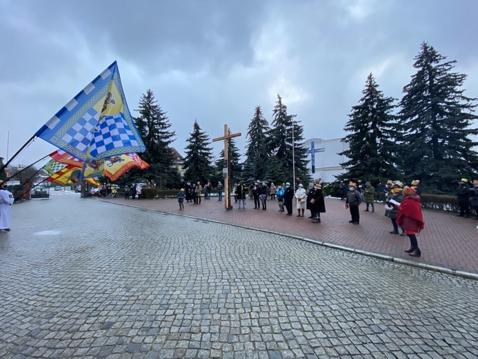 Kolędowanie z Trzem Królami w Żarach