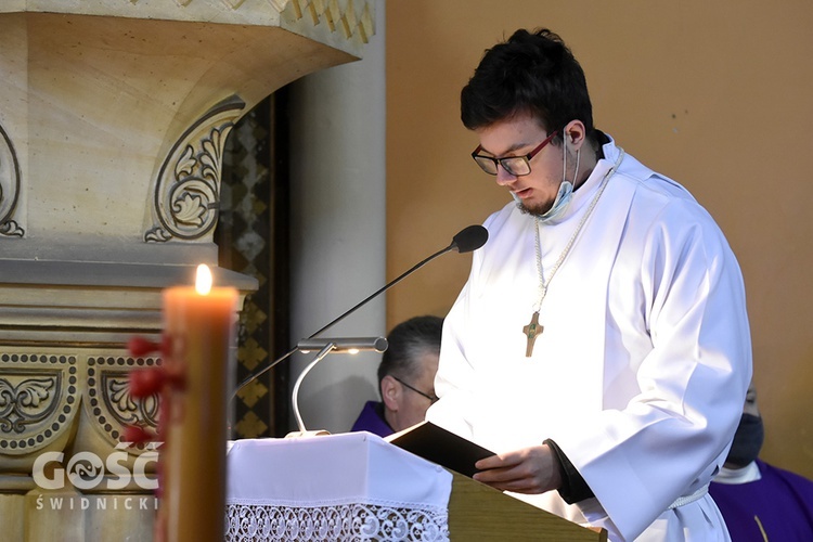 Ostatnie pożegnanie ks. Stanisława Majchrzaka