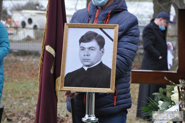 Ostatnie pożegnanie kapłana