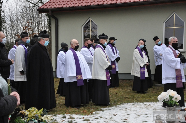 Ostatnie pożegnanie kapłana