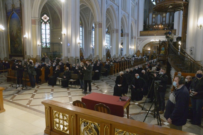 Bp Marek Solarczyk objął prawnie rządy w diecezji radomskiej