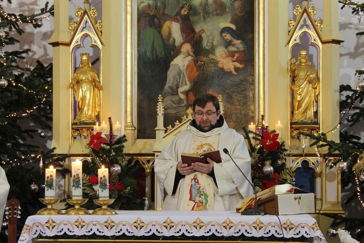 Parafia Objawienia Pańskiego w Brenniku