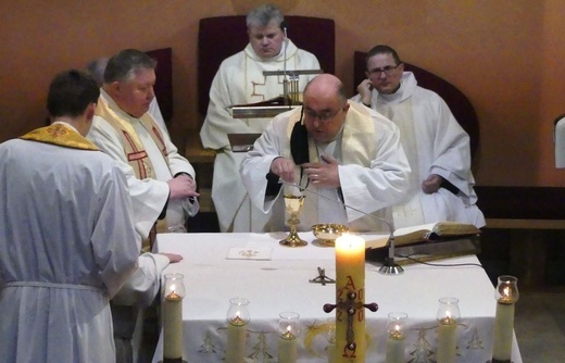 Ostatnie pożegnanie śp. ks. Jana Froelicha w Bierach