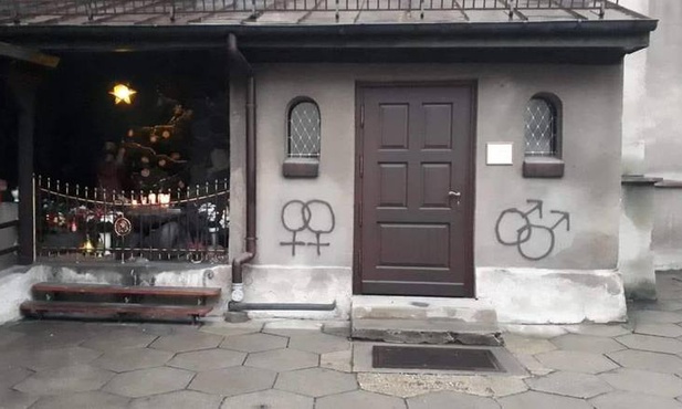 Policja zatrzymała sprawcę uszkodzenia elewacji kościoła św. Mikołaja w Lublińcu