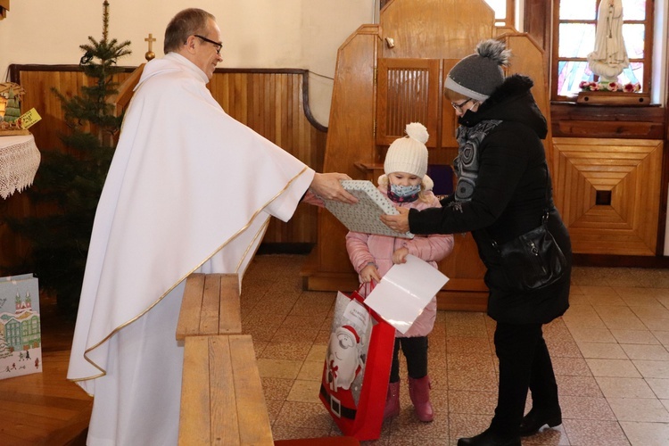 Łąck. Konkurs rodzinnych szopek bożonarodzeniowych