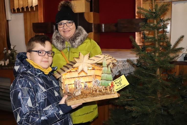 Łąck. Konkurs rodzinnych szopek bożonarodzeniowych