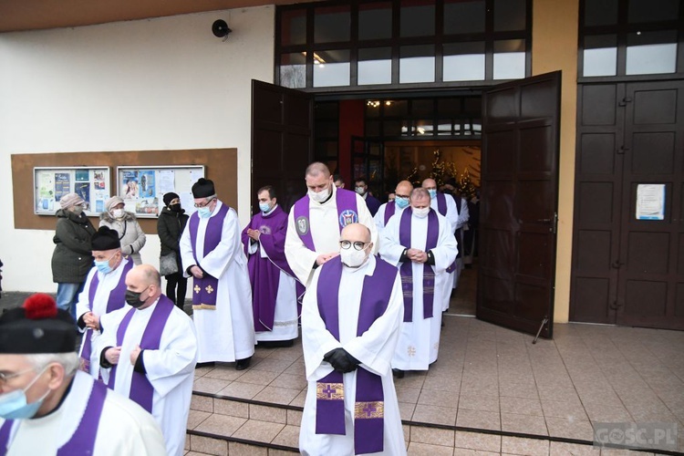 Pogrzeb śp. ks. Józefa Zadwornego