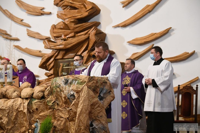 Pogrzeb śp. ks. Józefa Zadwornego