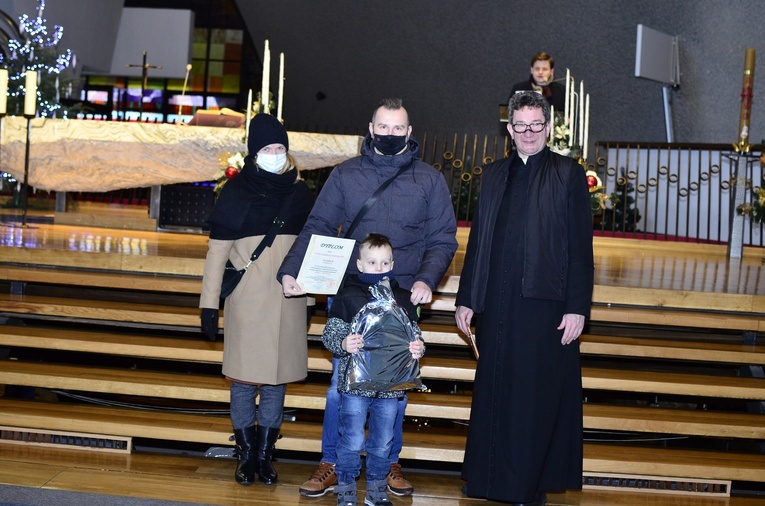 Konkurs szopek w Arce Pana