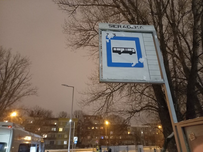 Pomoc na kółkach. Streetbus we Wrocławiu