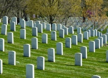 Wyobraź sobie cmentarz dla 62,5 miliona ludzi. To ofiary legalnej aborcji w USA