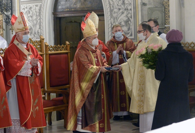 Podziękowanie i życzenia dla bp. Henryka Tomasika