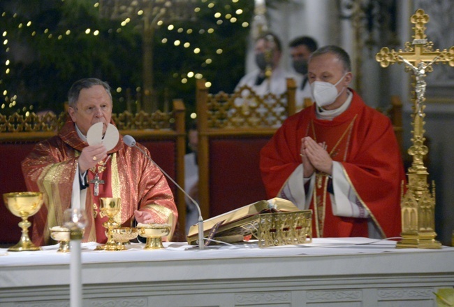 Podziękowanie i życzenia dla bp. Henryka Tomasika