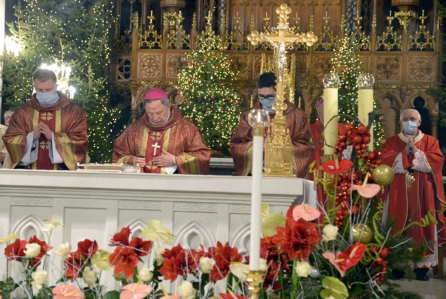 Podziękowanie i życzenia dla bp. Henryka Tomasika