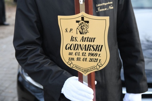 Pogrzeb ks. Artura Godnarskiego
