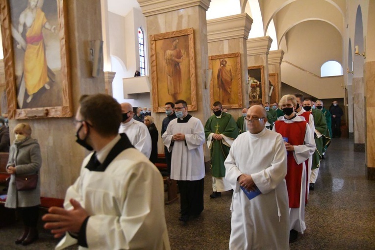 Gorzów Wlkp. Diecezjalne obchody 35. rocznicy śmierci bp. Wilhelma Pluty 