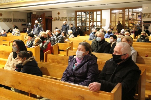 Kolędowanie dla Fundacji "Krzyż Dziecka" w Pisarzowicach - 2021
