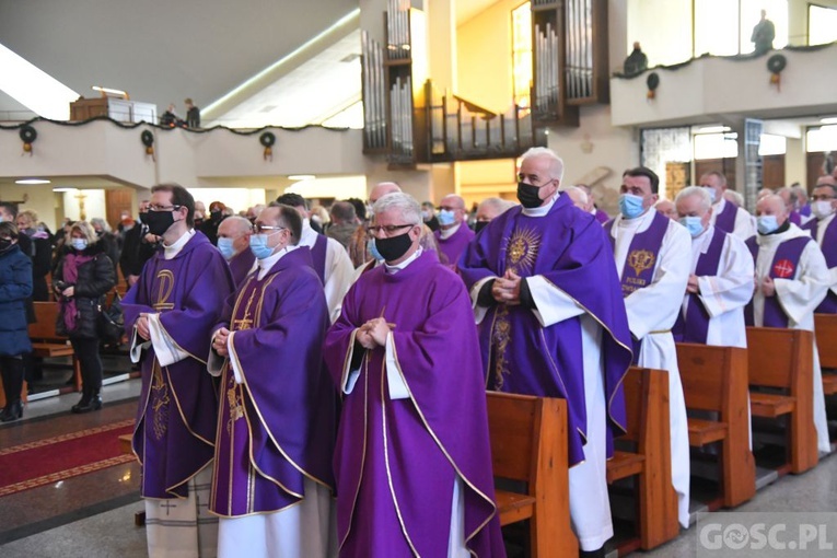 Zielona Góra. Msza żałobna w intencji śp. bp. Adama Dyczkowskiego 