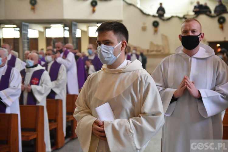 Zielona Góra. Msza żałobna w intencji śp. bp. Adama Dyczkowskiego 