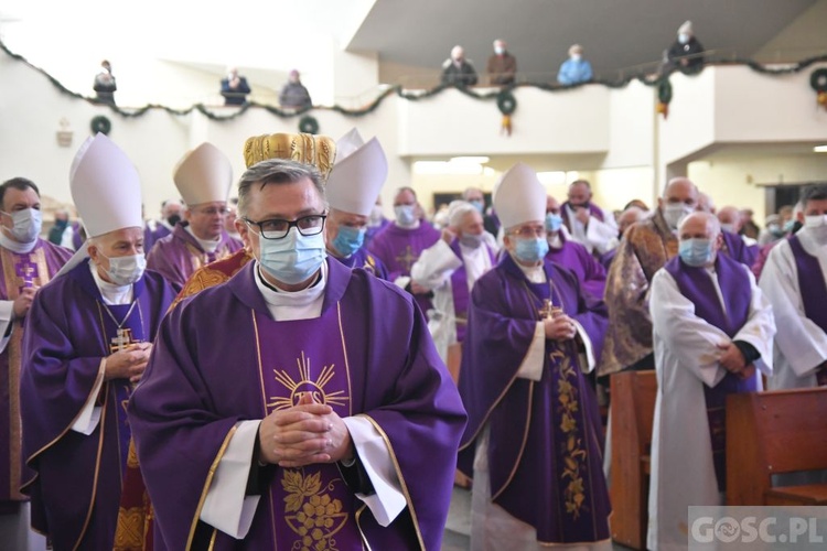 Zielona Góra. Msza żałobna w intencji śp. bp. Adama Dyczkowskiego 