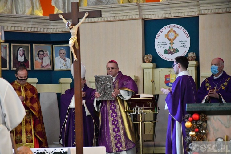 Zielona Góra. Msza żałobna w intencji śp. bp. Adama Dyczkowskiego 