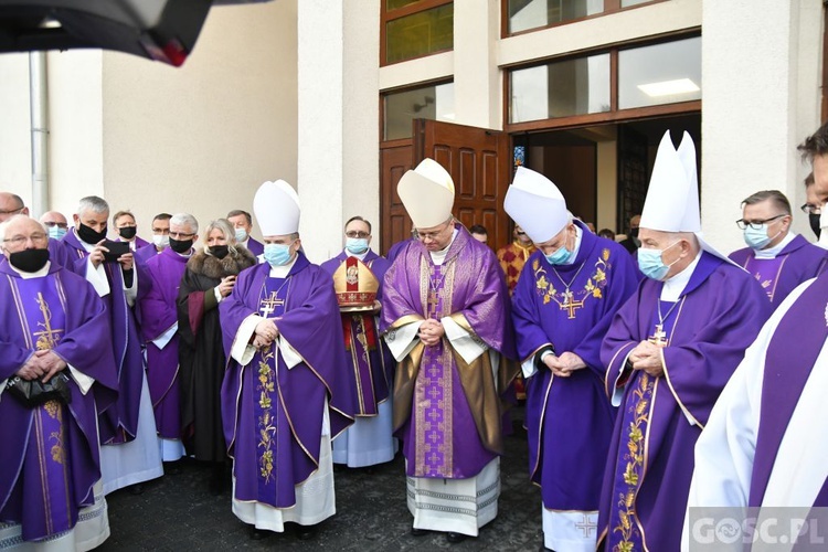 Zielona Góra. Msza żałobna w intencji śp. bp. Adama Dyczkowskiego 