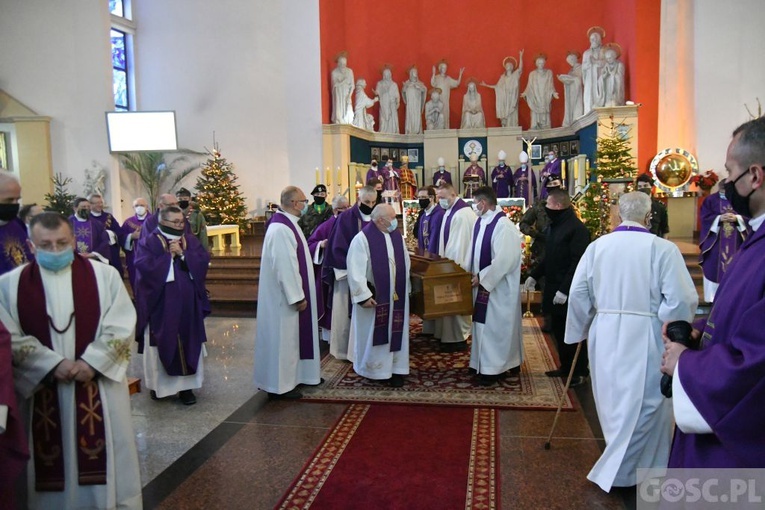 Zielona Góra. Msza żałobna w intencji śp. bp. Adama Dyczkowskiego 