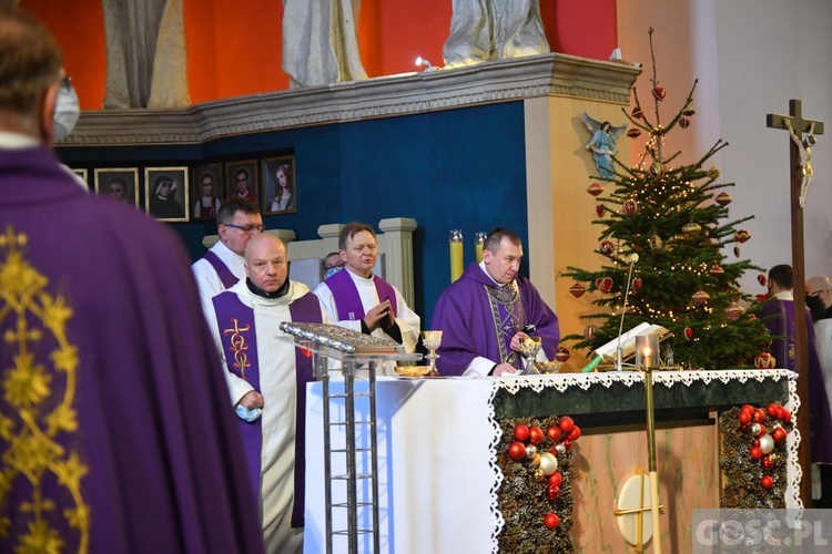 Zielona Góra. Msza żałobna w intencji śp. bp. Adama Dyczkowskiego 