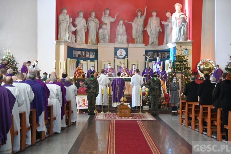 Zielona Góra. Msza żałobna w intencji śp. bp. Adama Dyczkowskiego 