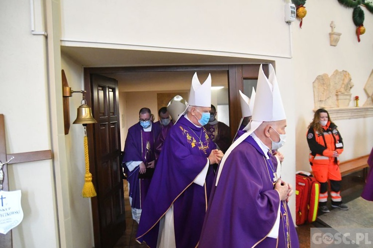 Zielona Góra. Msza żałobna w intencji śp. bp. Adama Dyczkowskiego 