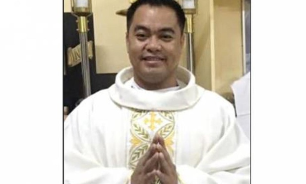 Ks. Rene Bayang Regalado wracał wieczorem do swojego mieszkania w Seminarium św. Jana XXIII.