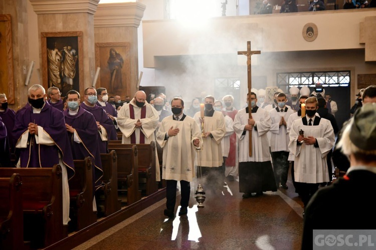 ​Ostatnie pożegnanie biskupów Adama Dyczkowskiego i Antoniego Stankiewicza