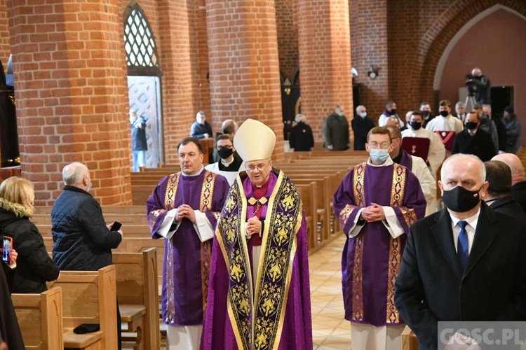 ​Ostatnie pożegnanie biskupów Adama Dyczkowskiego i Antoniego Stankiewicza