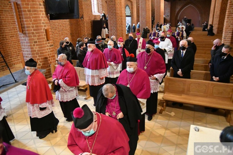 ​Ostatnie pożegnanie biskupów Adama Dyczkowskiego i Antoniego Stankiewicza