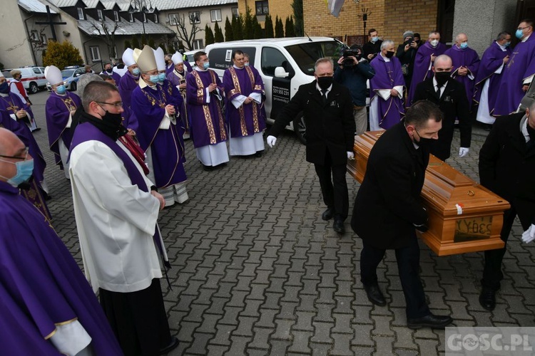 ​Ostatnie pożegnanie biskupów Adama Dyczkowskiego i Antoniego Stankiewicza