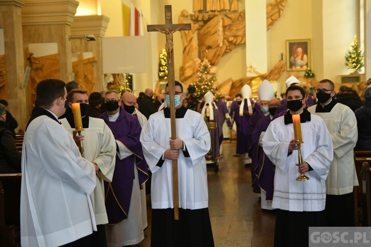 ​Ostatnie pożegnanie biskupów Adama Dyczkowskiego i Antoniego Stankiewicza