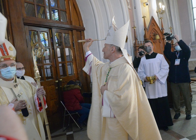 Ingres bp. Marka Solarczyka do radomskiej katedry