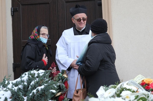 Pogrzeb śp. ks. Juliusza Olejaka w Pisarzowicach